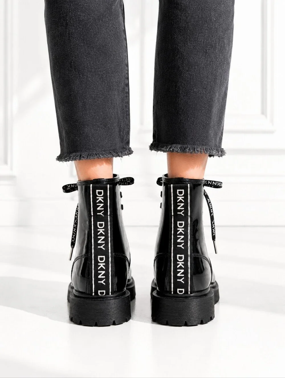 DKNY Black Patent Combat Boots Size 38 Lug Sole Lace Up Ankle Boots